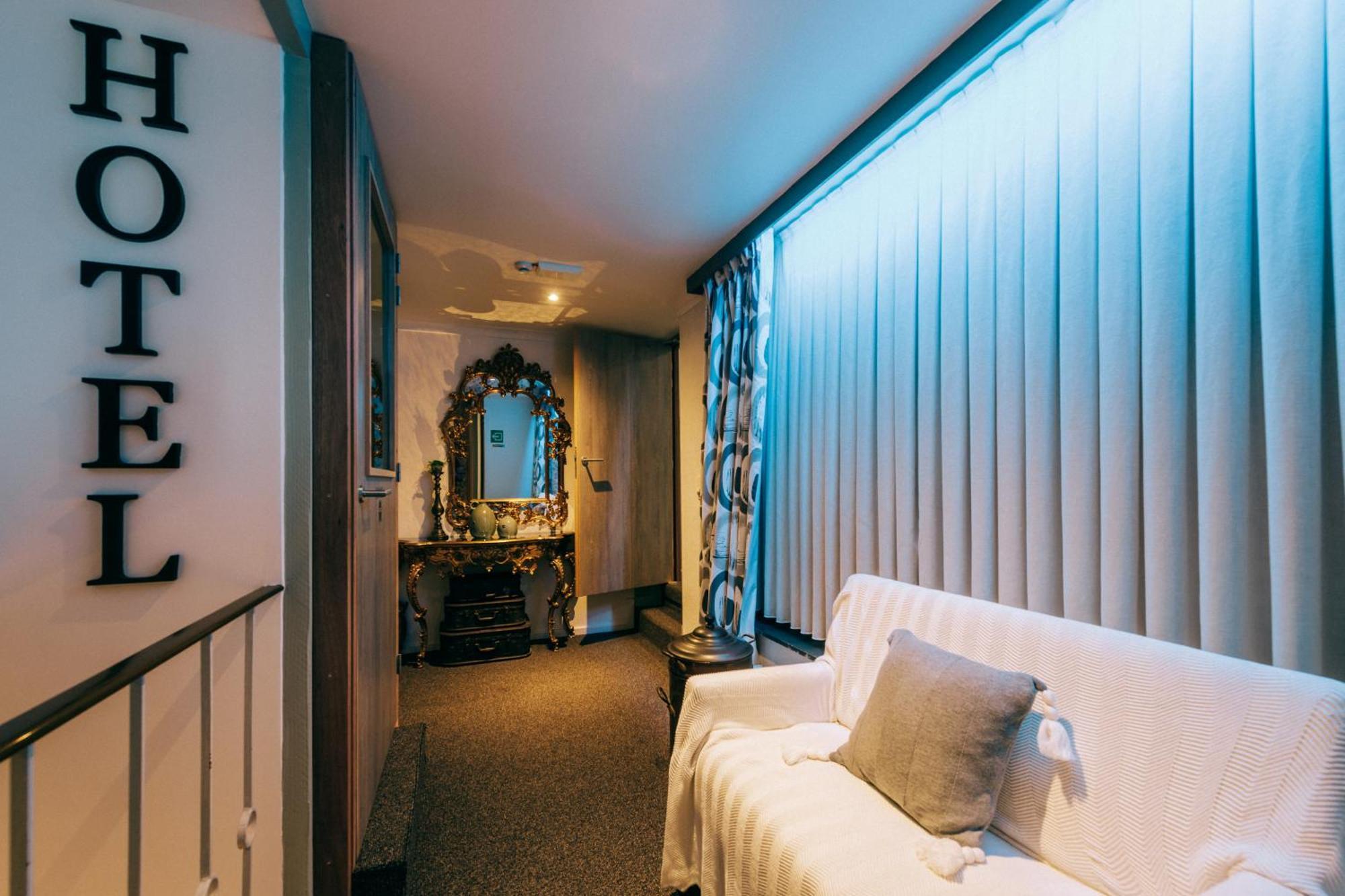 Hotel De Kalvaar Нинове Экстерьер фото